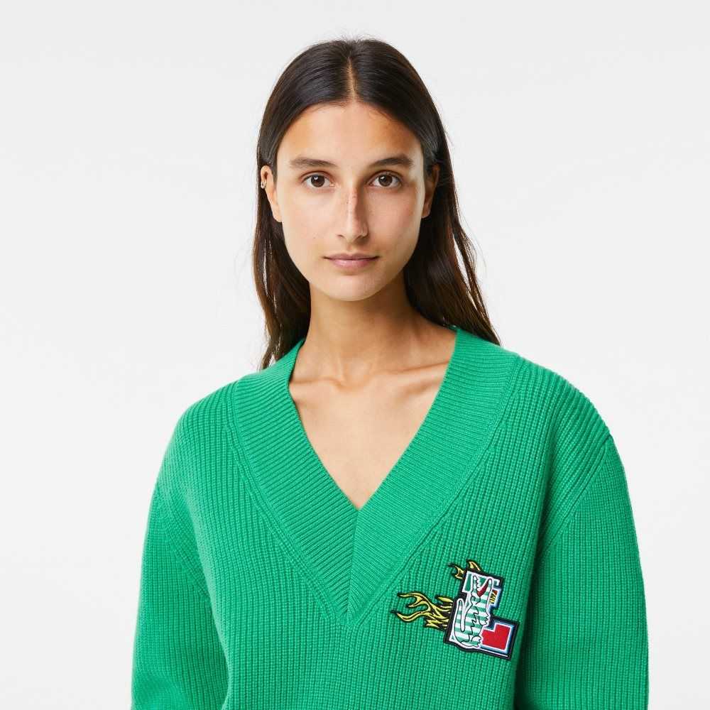 Green Lacoste Comic Badge V-Neck Wool Sweater | CMFUPS-231